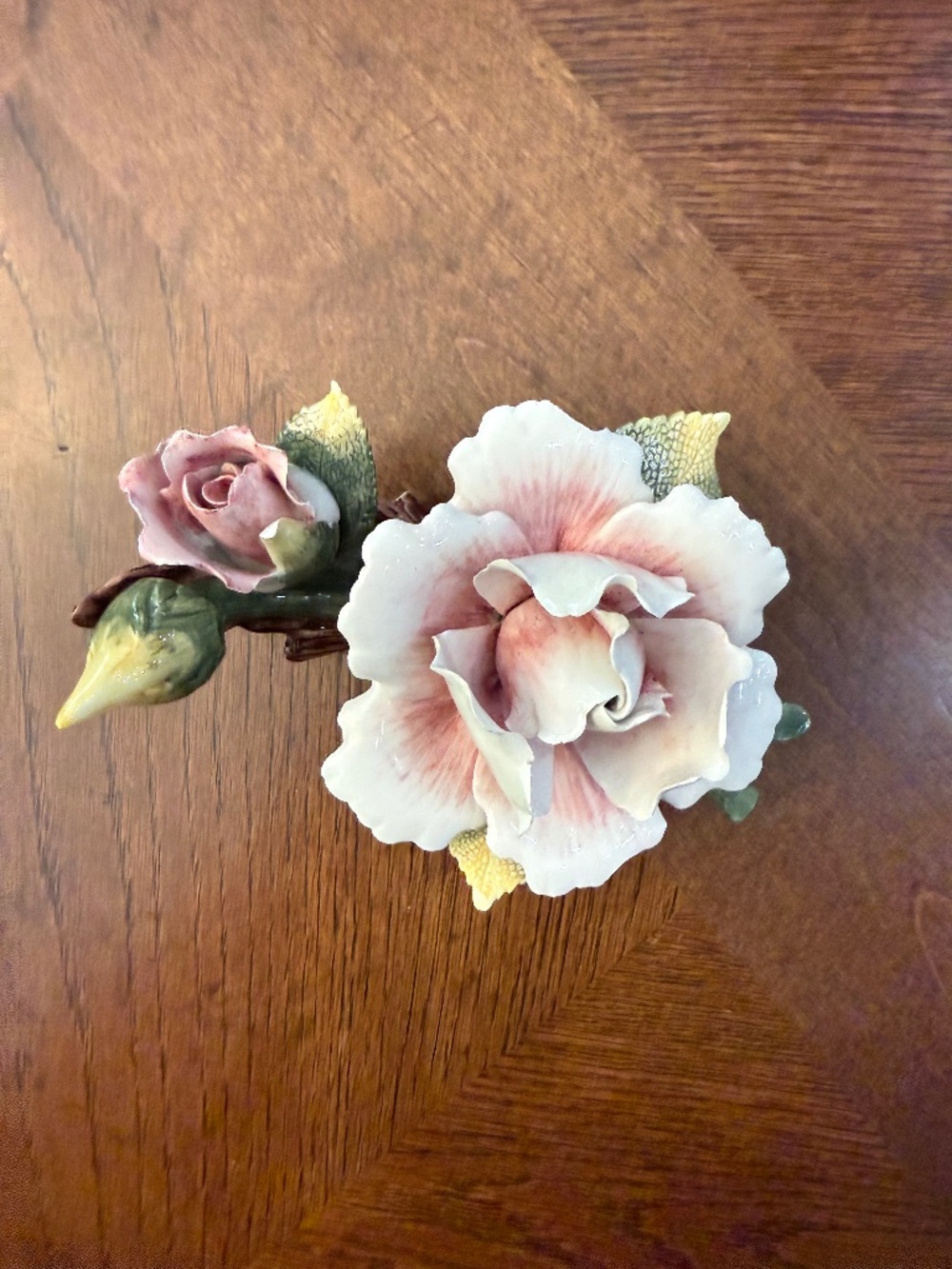 Lefton flower